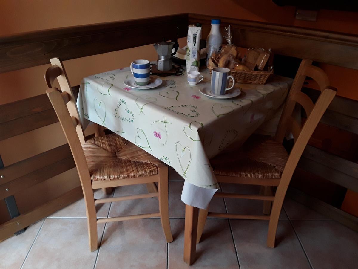 B&B Caselunghe Camerino Extérieur photo